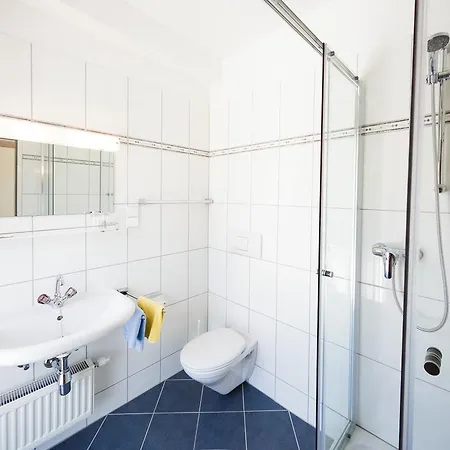 Regia Oda ve Kahvaltı Velden am Wörthersee